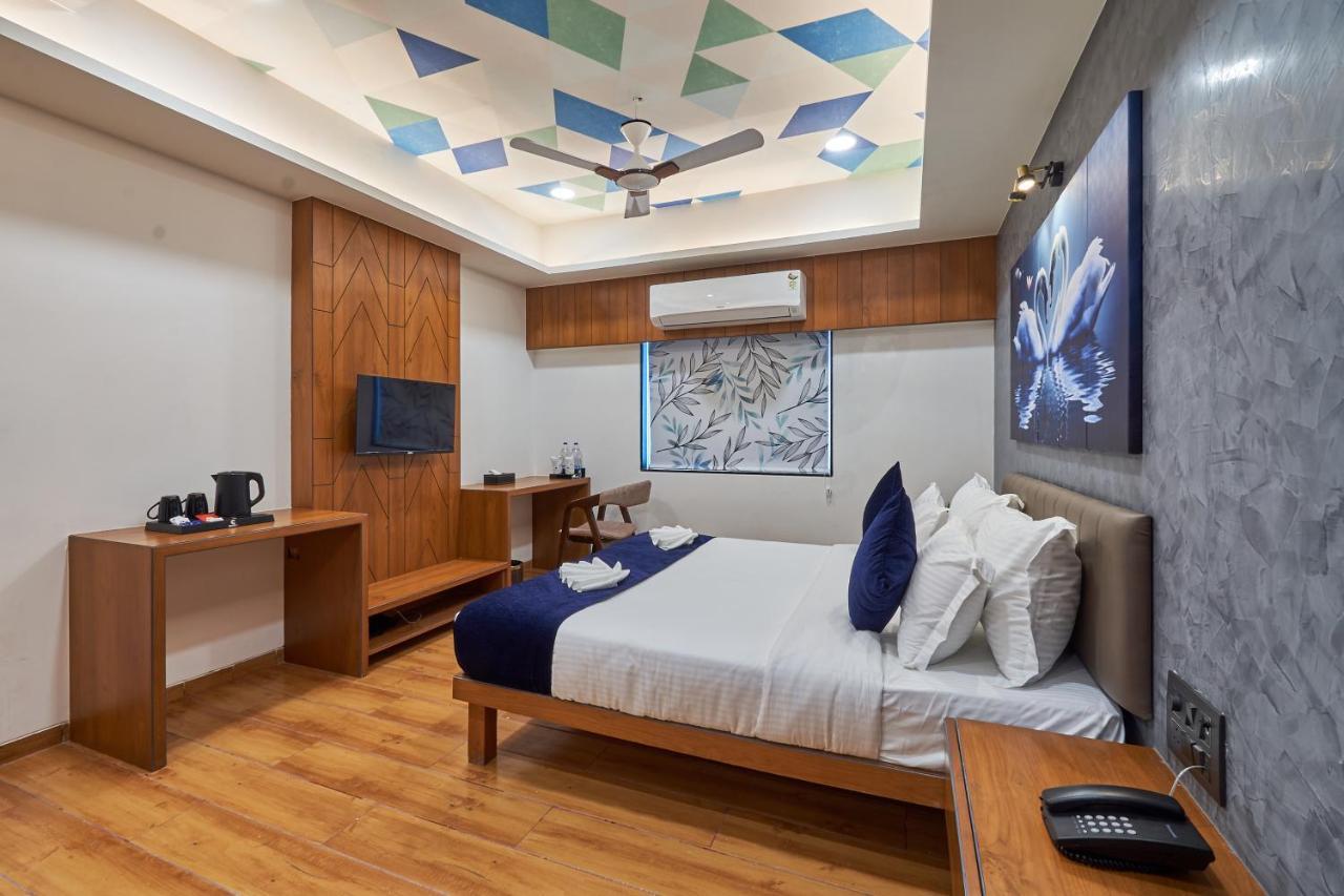 Hotel The Scenic Unity Garudeshwar Exterior foto